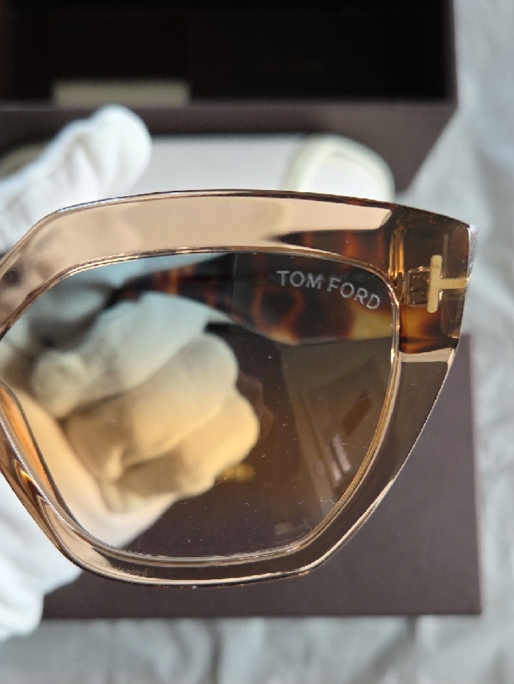 Tom Ford Sunglasses - Picture 13 of 15